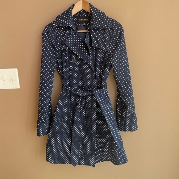 London Fog Belted Trench Coat in Navy Polka Dot Size XS - Picture 2 of 9